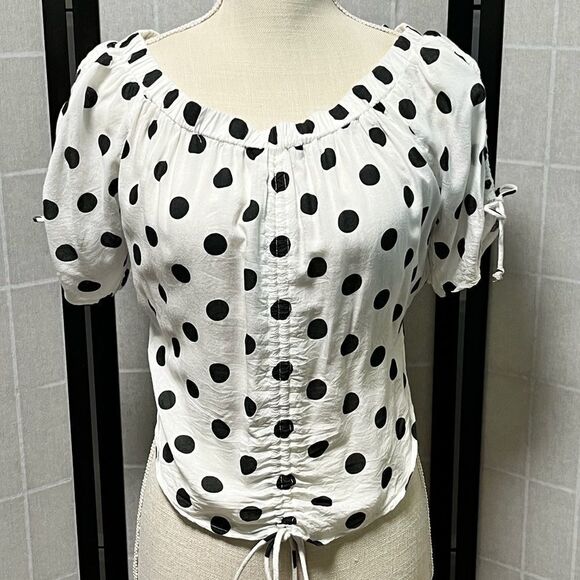 Urban Outfitters Bianca Polka Dot Retro Off Shoulder Crop Top - Picture 7 of 8